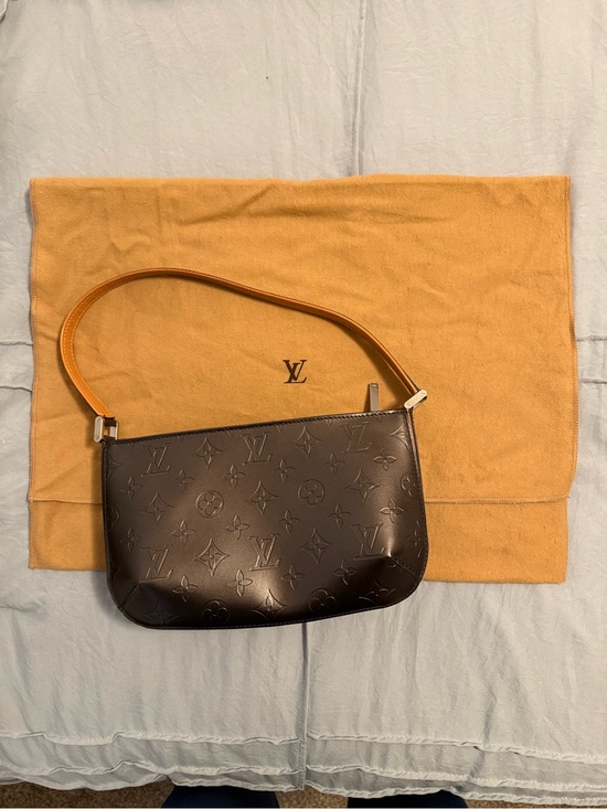 Louis Vuitton Handbags - Louis Vuitton Monogram Mat Fowler Shoulder Bag in pristine condition